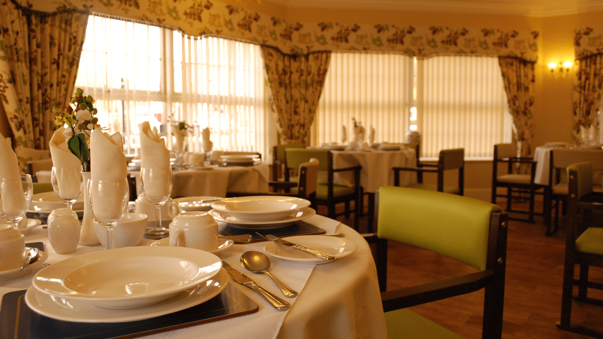 Hanford Court dining room